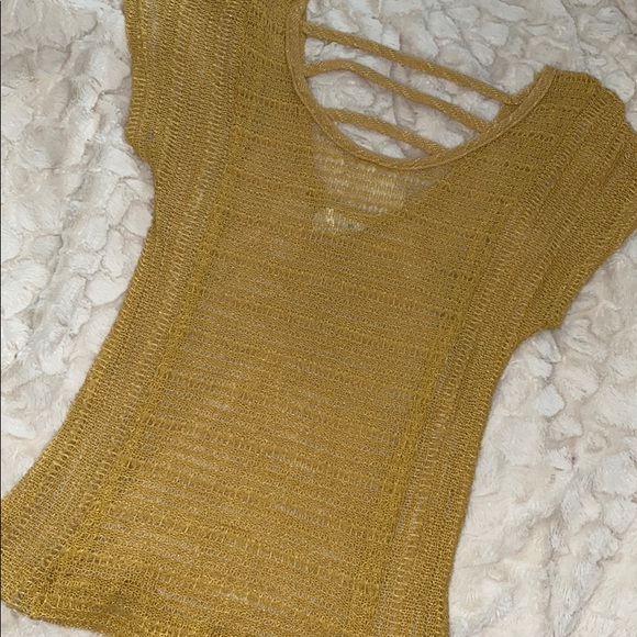 Threads knit top - Picture 2 of 5